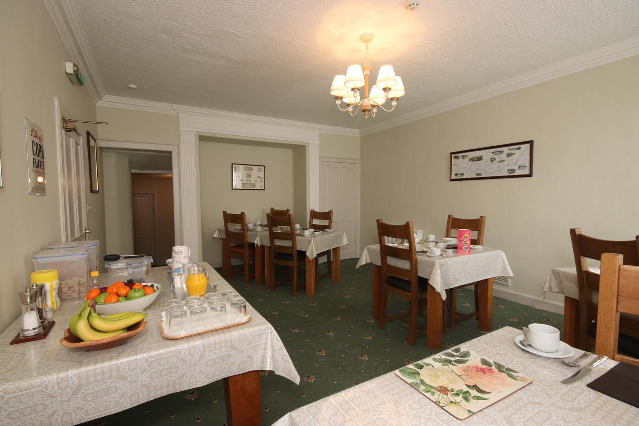 Inglestone House Guest House Келсо Экстерьер фото